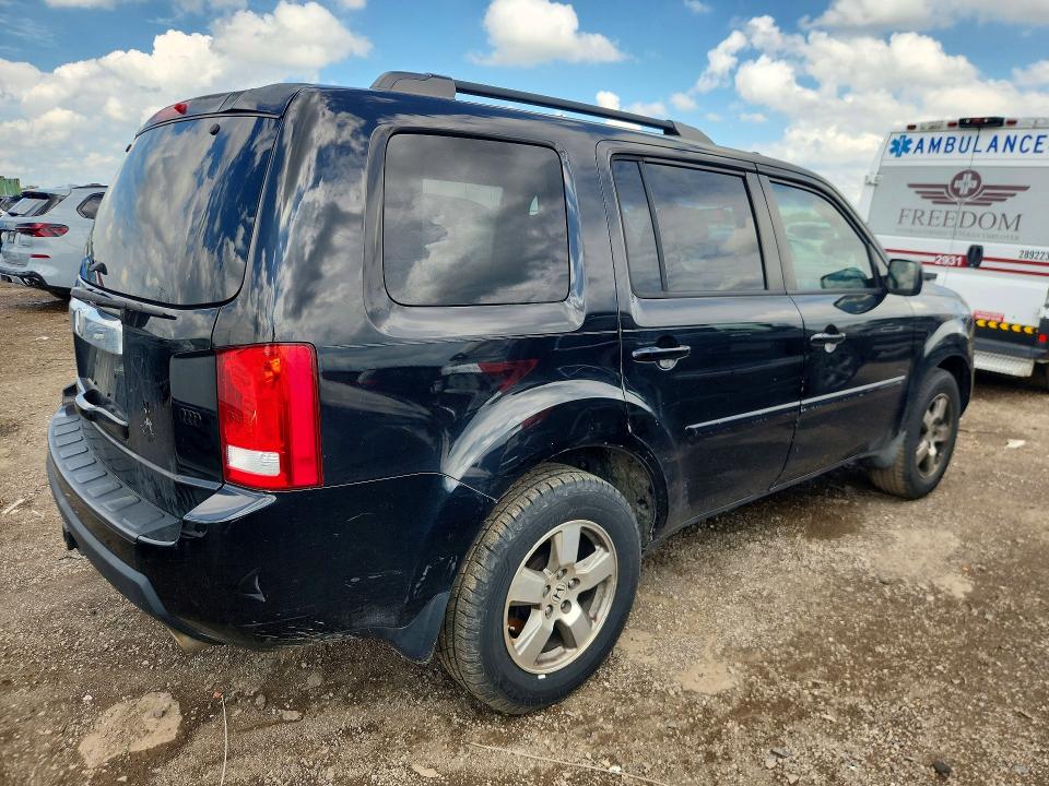 53304576 :رقم المزاد ، 5FNYF3H77BB005124 vin ، 2011 Honda Pilot مزاد بيع