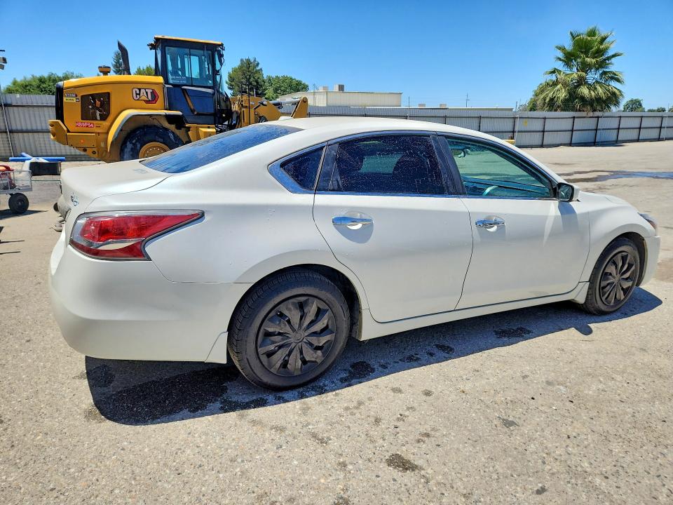 56356156 :رقم المزاد ، 1N4AL3AP7FC197464 vin ، 2015 Nissan Altima مزاد بيع