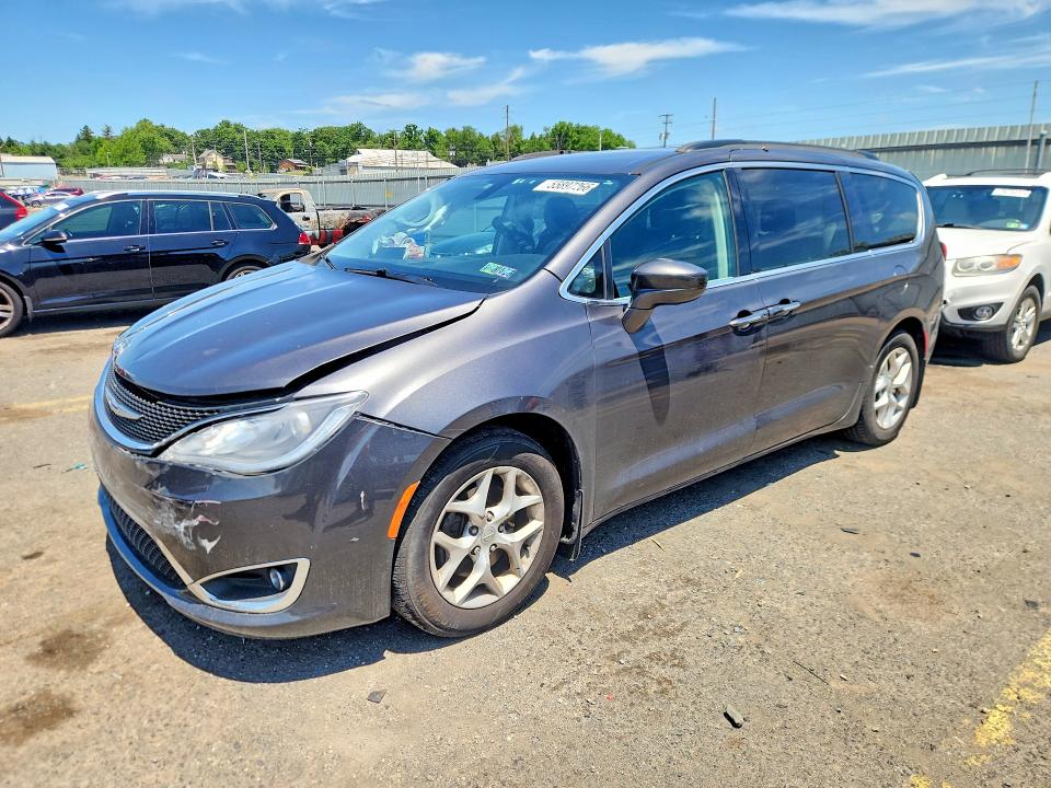 Продажа на аукционе авто 2018 Chrysler Pacifica, vin: 2C4RC1FG9JR157204, номер лота: 55897266