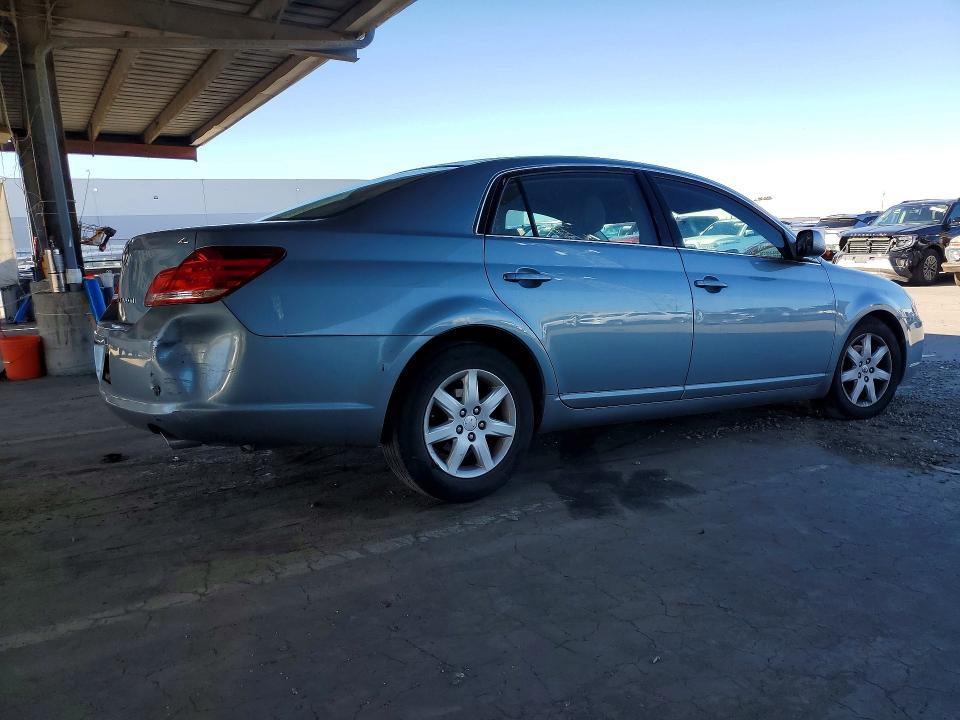 2005 Toyota Avalon მანქანა იყიდება აუქციონზე, vin: 4T1BK36B75U037734, აუქციონის ნომერი: 57041076