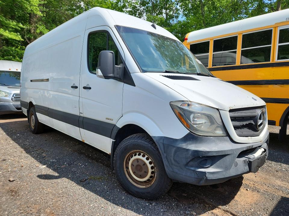 Продажа на аукционе авто 2015 Mercedes Benz Sprinter, vin: WD3PE8DC4F5972127, номер лота: 52272776