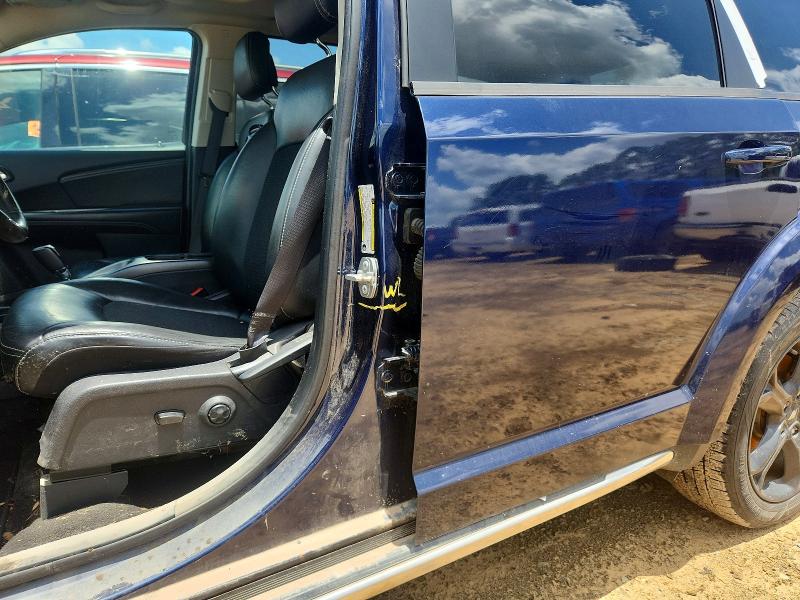 58564676 :رقم المزاد ، 3C4PDCGB3LT279933 vin ، 2020 Dodge Journey مزاد بيع