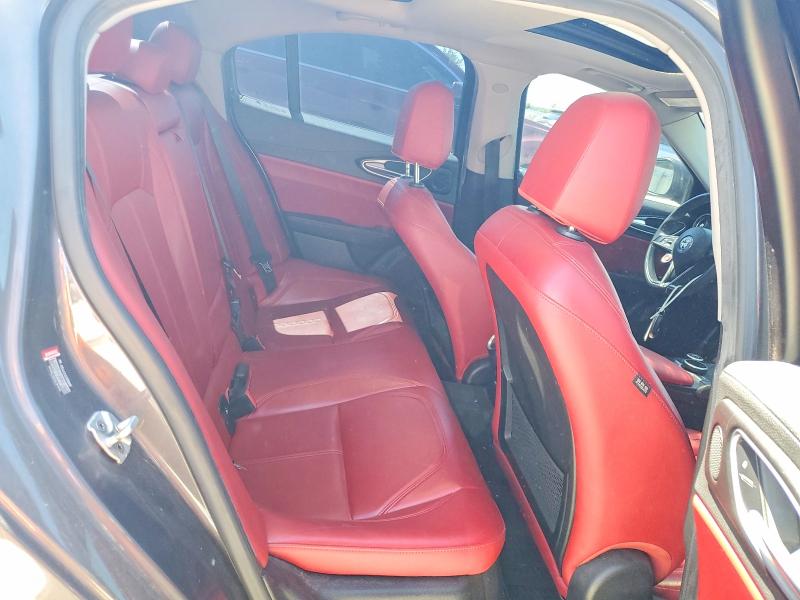 Продаж на аукціоні авто 2017 Alfa Romeo Giulia, vin: ZARFAEDN4H7553981, номер лоту: 58387816