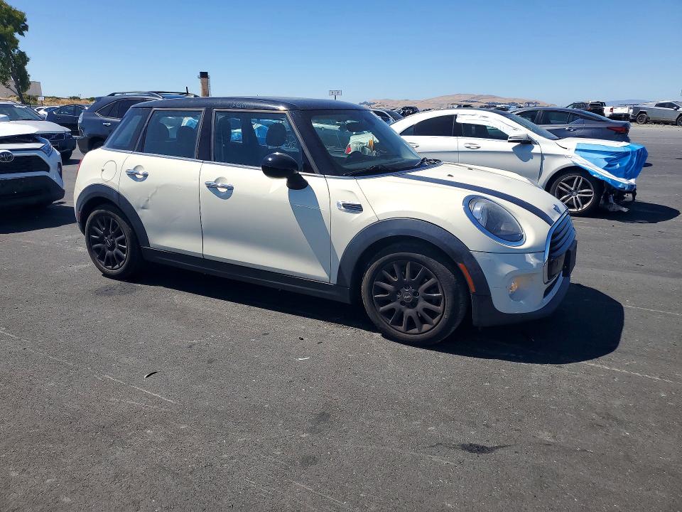 Продажа на аукционе авто 2019 Mini Cooper, vin: WMWXU1C52K2H74306, номер лота: 58287026