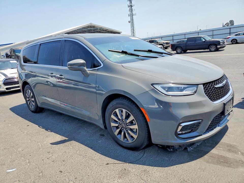 57892586 :رقم المزاد ، 2C4RC1L78NR129999 vin ، 2022 Chrysler Pacifica مزاد بيع