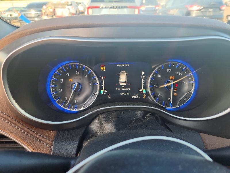 58933956 :رقم المزاد ، 2C4RC1GG3LR104869 vin ، 2020 Chrysler Pacifica مزاد بيع
