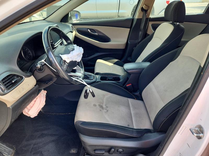 2018 Hyundai Elantra Gt მანქანა იყიდება აუქციონზე, vin: KMHH35LE8JU068373, აუქციონის ნომერი: 58595036