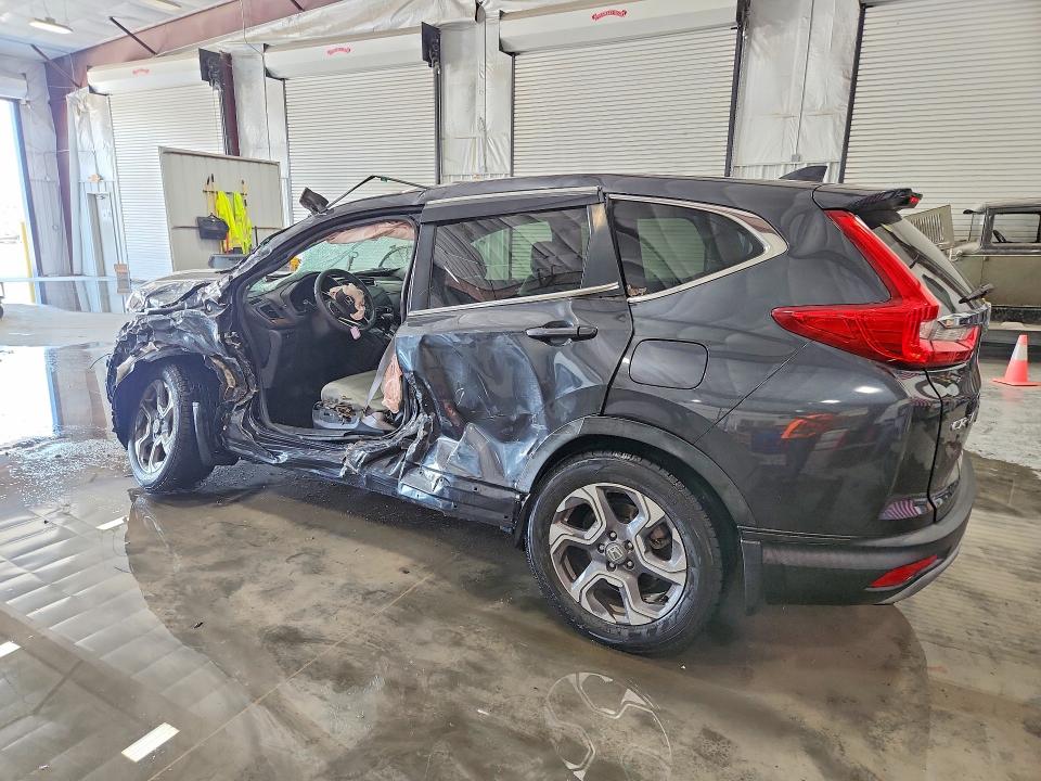 57149496 :رقم المزاد ، 7FARW1H58JE007412 vin ، 2018 Honda Cr-v مزاد بيع