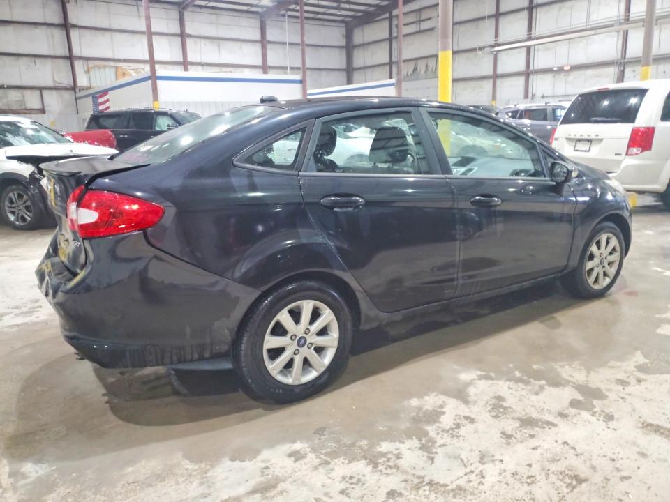 58553436 :رقم المزاد ، 3FADP4BJ2DM167186 vin ، 2013 Ford Fiesta مزاد بيع