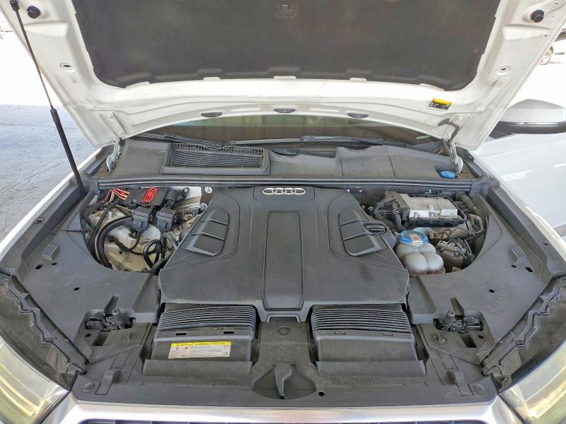 Продажа на аукционе авто 2017 Audi Q7, vin: WA1VAAF71HD011097, номер лота: 56460616