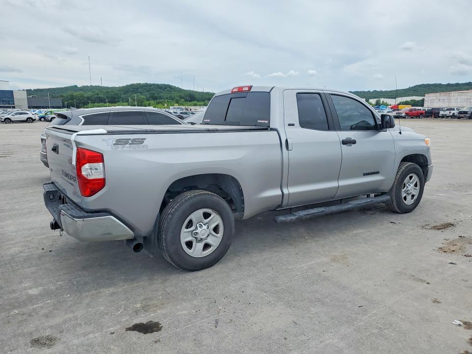 55957716 :رقم المزاد ، 5TFRM5F18HX114565 vin ، 2017 Toyota Tundra مزاد بيع