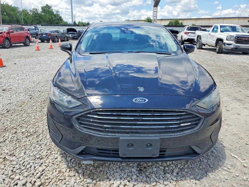 Продажа на аукционе авто 2019 Ford Fusion, vin: 3FA6P0LUXKR121664, номер лота: 58301066