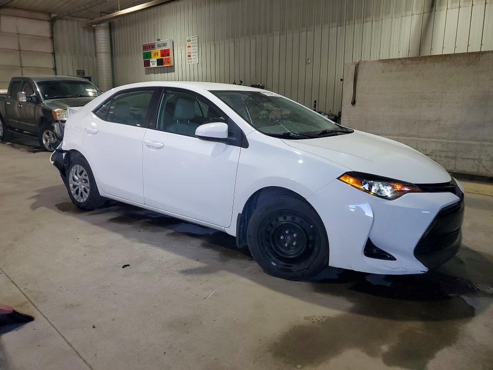 57477666 :رقم المزاد ، 2T1BURHE0KC155738 vin ، 2019 Toyota Corolla مزاد بيع