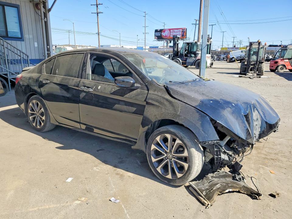 53096086 :رقم المزاد ، 1HGCR2F55EA114743 vin ، 2014 Honda Accord مزاد بيع