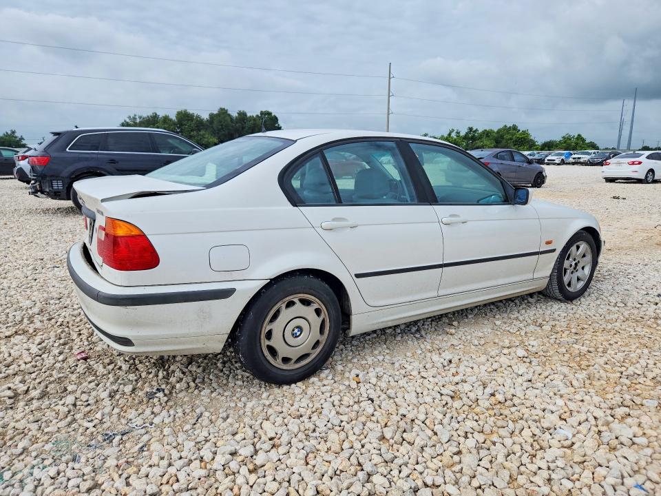 56634536 :رقم المزاد ، WBAAN3340YNC90129 vin ، 2000 Bmw 323 مزاد بيع