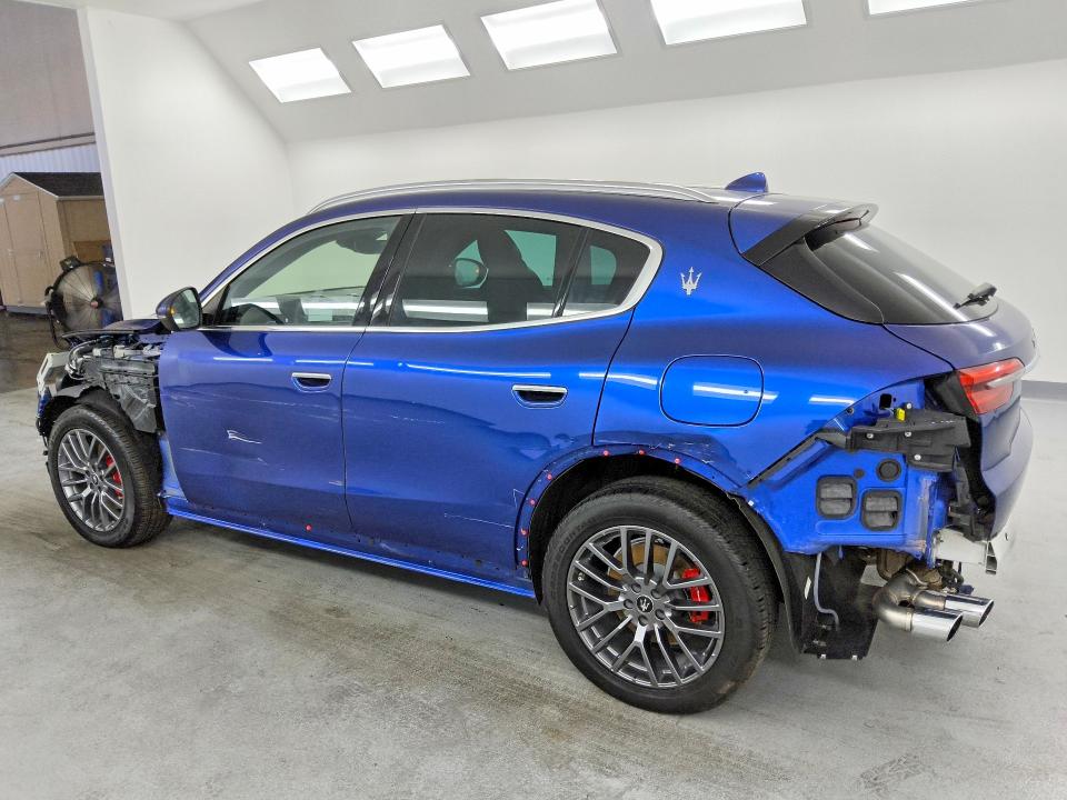 2023 Maserati Grecale მანქანა იყიდება აუქციონზე, vin: ZN682AVA3P7416502, აუქციონის ნომერი: 58798276
