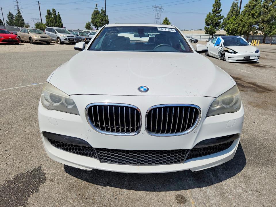 2013 Bmw 740 მანქანა იყიდება აუქციონზე, vin: WBAYA6C50DD143813, აუქციონის ნომერი: 58877556