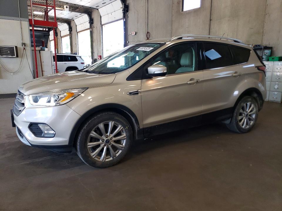 2017 Ford Escape მანქანა იყიდება აუქციონზე, vin: 1FMCU9J95HUE23840, აუქციონის ნომერი: 55834526