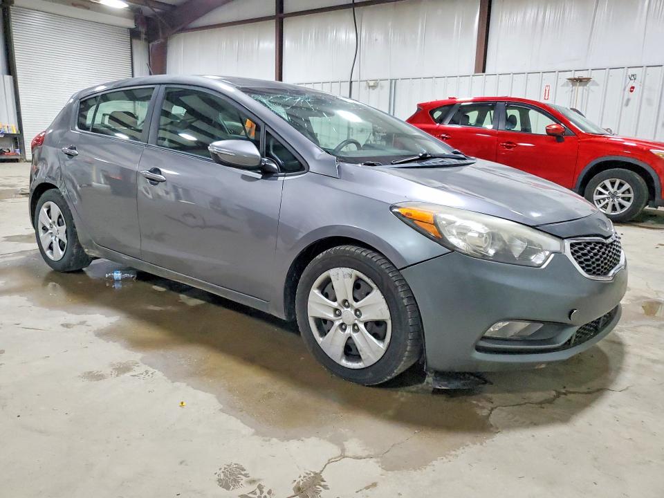 Продажа на аукционе авто 2016 Kia Forte, vin: KNAFK5A87G5585451, номер лота: 57144156