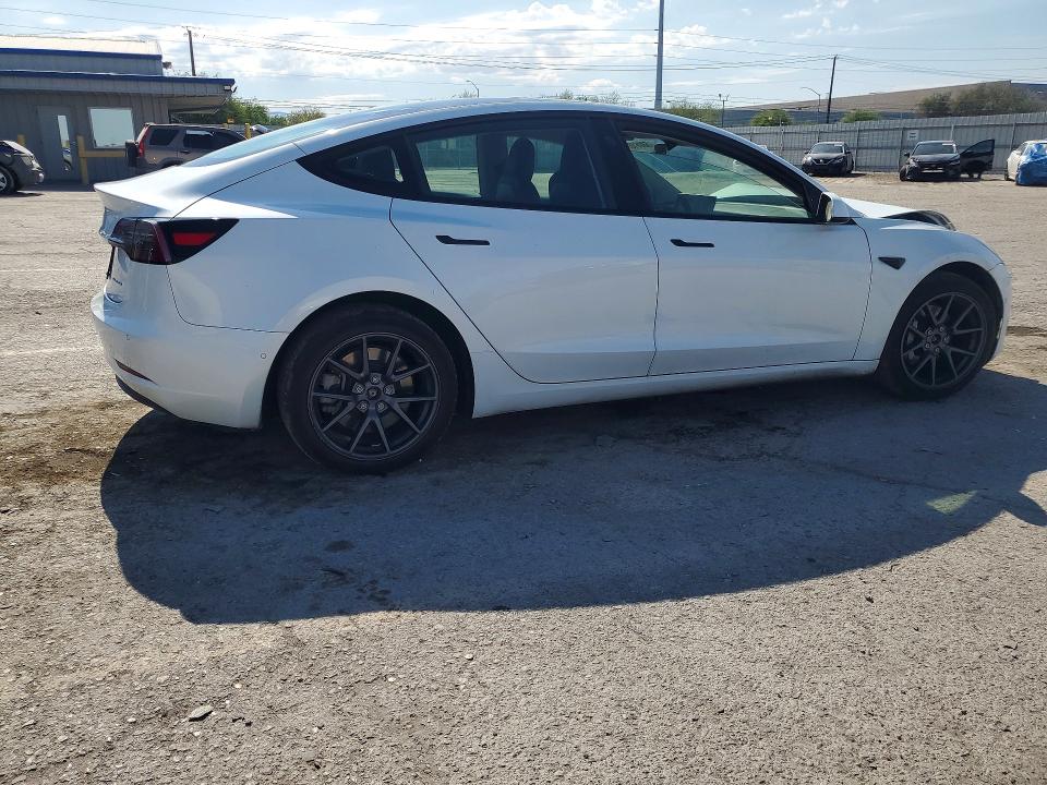 58061076 :رقم المزاد ، 5YJ3E1EB8NF169142 vin ، 2022 Tesla Model 3 مزاد بيع