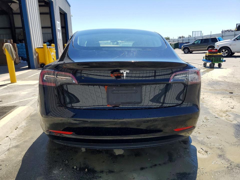 Продаж на аукціоні авто 2022 Tesla Model 3, vin: 5YJ3E1EAXNF188623, номер лоту: 57353796