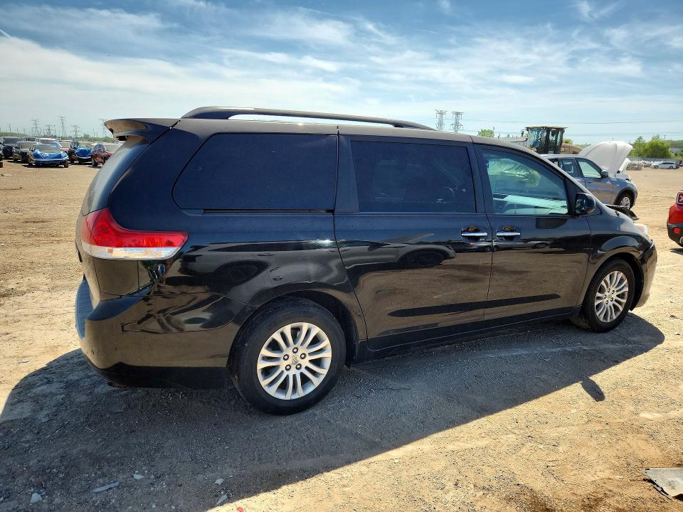 Продажа на аукционе авто 2014 Toyota Sienna, vin: 5TDYK3DC8ES493546, номер лота: 55750586