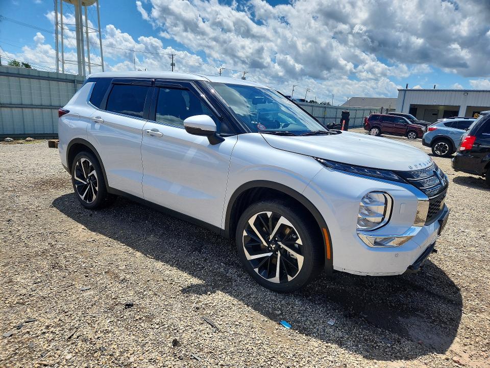 Продаж на аукціоні авто 2023 Mitsubishi Outlander, vin: JA4J4UA84PZ058911, номер лоту: 57550206