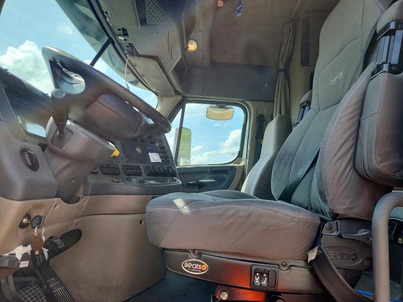 Aukcja sprzedaży 2015 Freightliner Cascadia, vin: 3AKJGLBG2FSGT8558, numer aukcji: 57836326