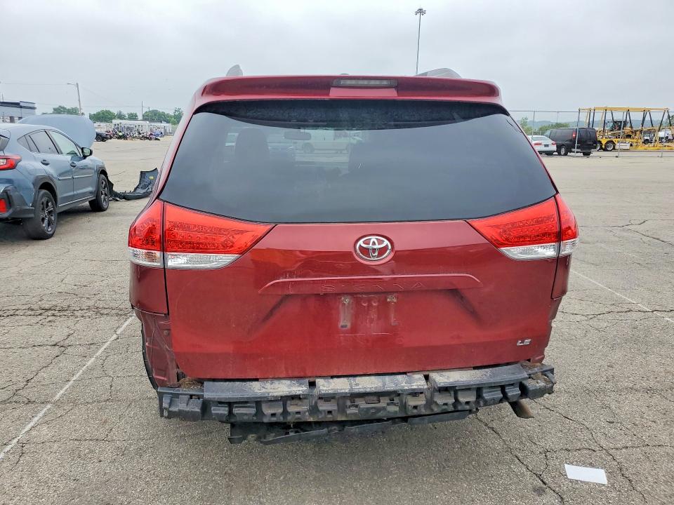 Aukcja sprzedaży 2011 Toyota Sienna, vin: 5TDKK3DC3BS107696, numer aukcji: 56424246