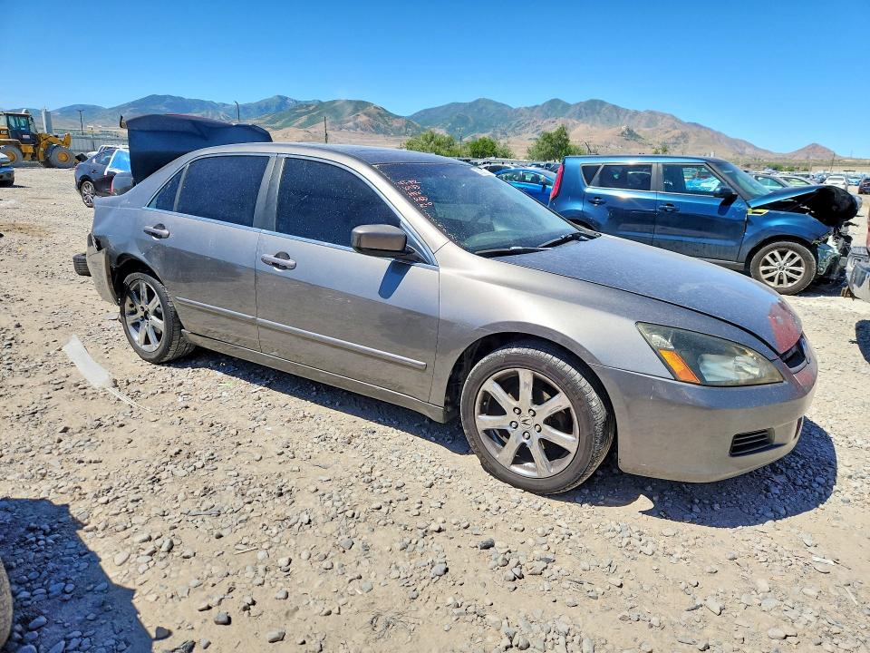 Продаж на аукціоні авто 2006 Honda Accord, vin: 1HGCM56776A051325, номер лоту: 57055396
