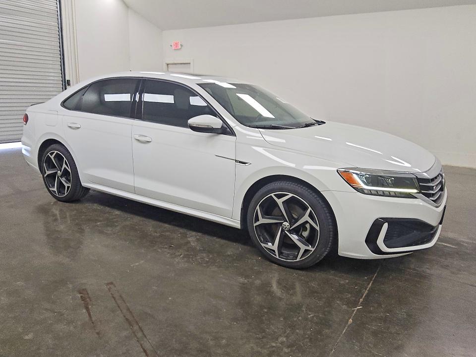 2021 Volkswagen Passat მანქანა იყიდება აუქციონზე, vin: 1VWMA7A38MC012009, აუქციონის ნომერი: 57321896