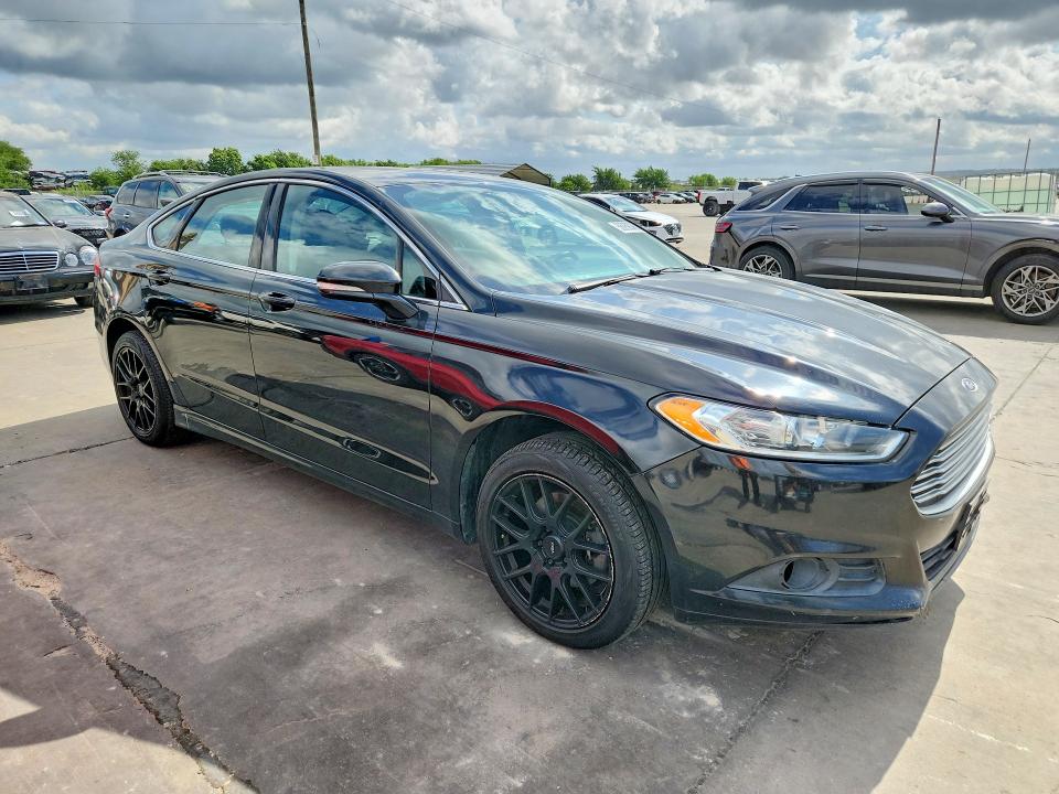56989086 :رقم المزاد ، 3FA6P0HD0FR258658 vin ، 2015 Ford Fusion مزاد بيع