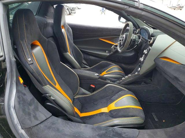 58900716 :رقم المزاد ، SBM14FCA2LW004138 vin ، 2020 Mclaren Automotive 720s مزاد بيع