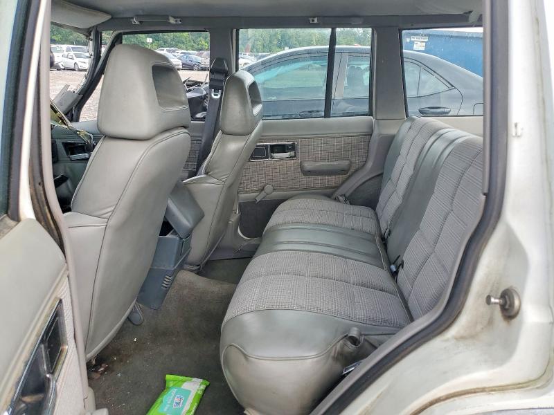 55725676 :رقم المزاد ، 1JCMR7847JT244508 vin ، 1988 Jeep Cherokee مزاد بيع