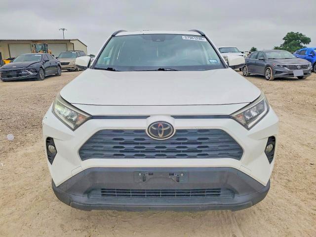 Продажа на аукционе авто 2019 Toyota Rav4, vin: JTMW1RFV8KD023519, номер лота: 57961246