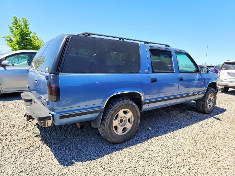 1994 Chevrolet Suburban მანქანა იყიდება აუქციონზე, vin: 1GNFK16K2RJ418643, აუქციონის ნომერი: 55472086