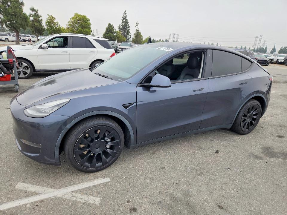 2020 Tesla Model Y მანქანა იყიდება აუქციონზე, vin: 5YJYGDEE3LF055008, აუქციონის ნომერი: 58150406