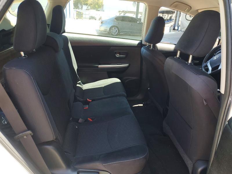 Продажа на аукционе авто 2016 Toyota Prius V, vin: JTDZN3EU2GJ042860, номер лота: 59009326