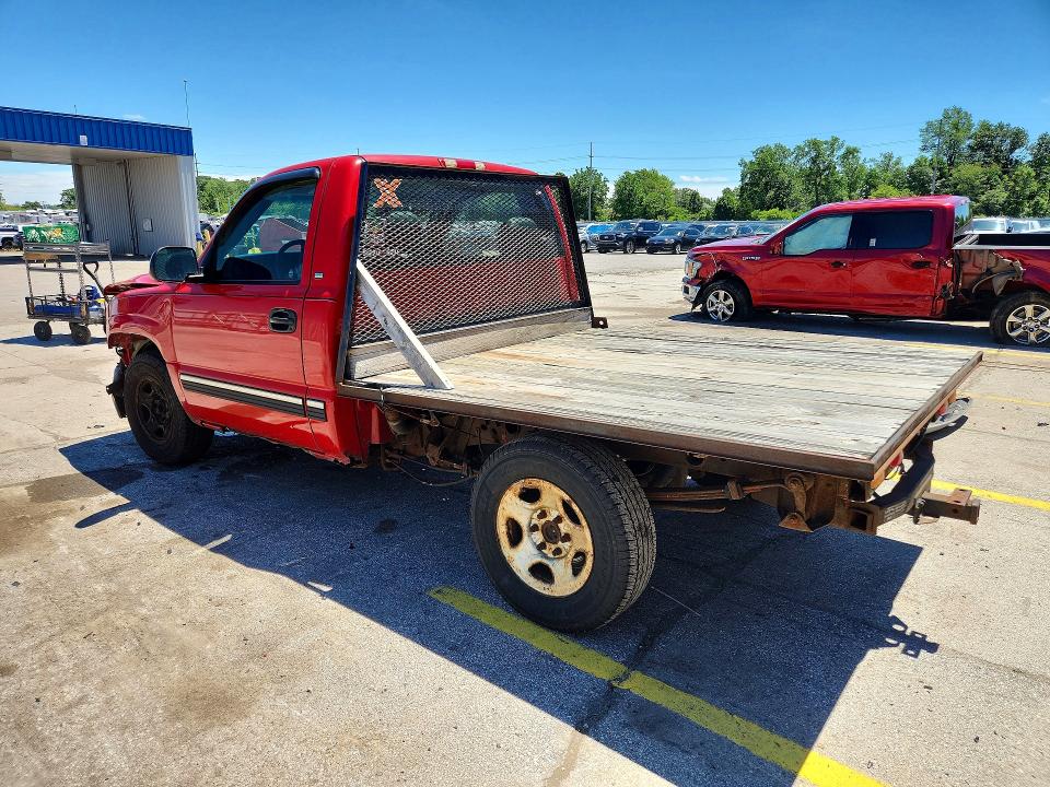 2002 Chevrolet Silverado მანქანა იყიდება აუქციონზე, vin: 1GCEC14W12Z210557, აუქციონის ნომერი: 57055596