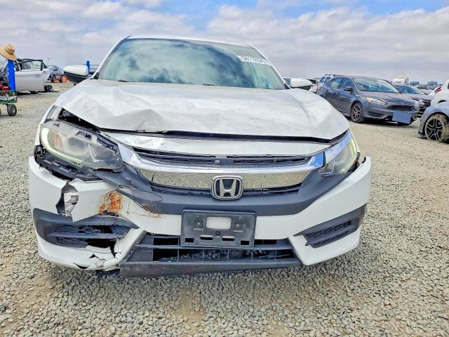 58112626 :رقم المزاد ، 2HGFC2F55JH564273 vin ، 2018 Honda Civic مزاد بيع