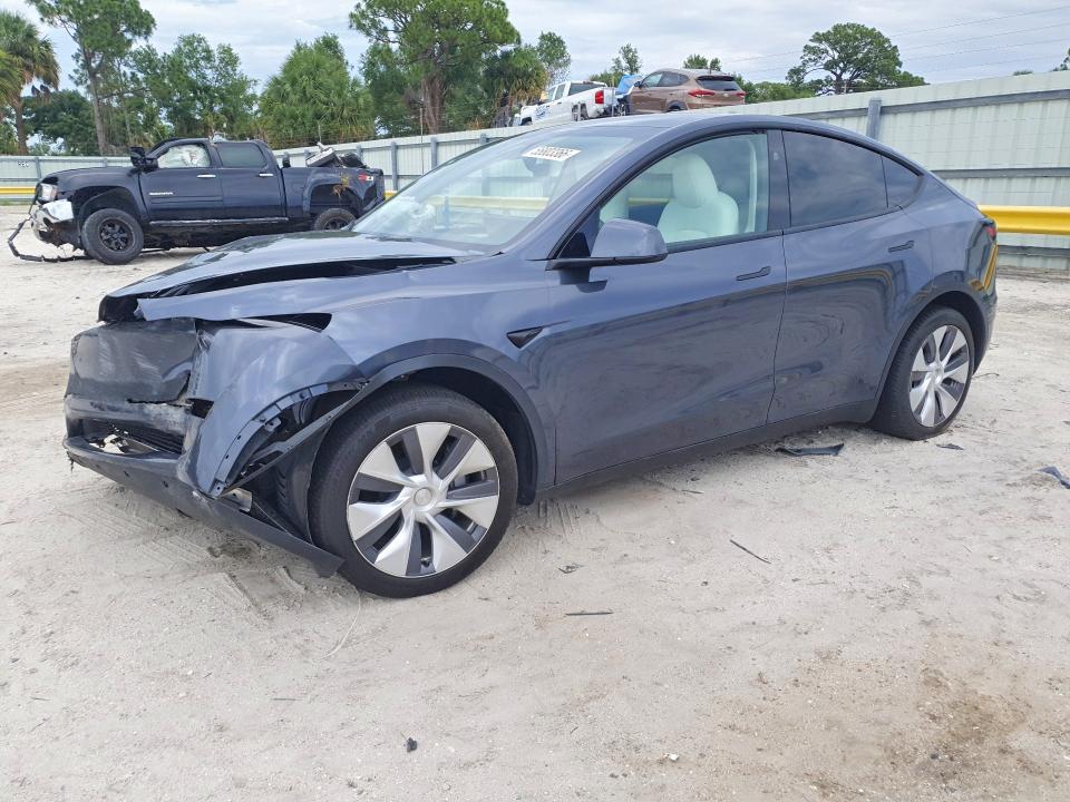 Продажа на аукционе авто 2023 Tesla Model Y, vin: 7SAYGDEE1PA195340, номер лота: 55803366