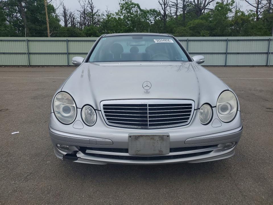 56244856 :رقم المزاد ، WDBUF70J03A144579 vin ، 2003 Mercedes-benz E مزاد بيع