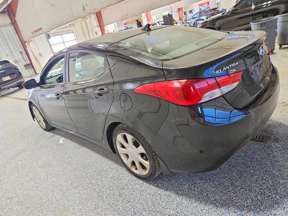 55423376 :رقم المزاد ، KMHDH4AE0CU331388 vin ، 2012 Hyundai Elantra مزاد بيع