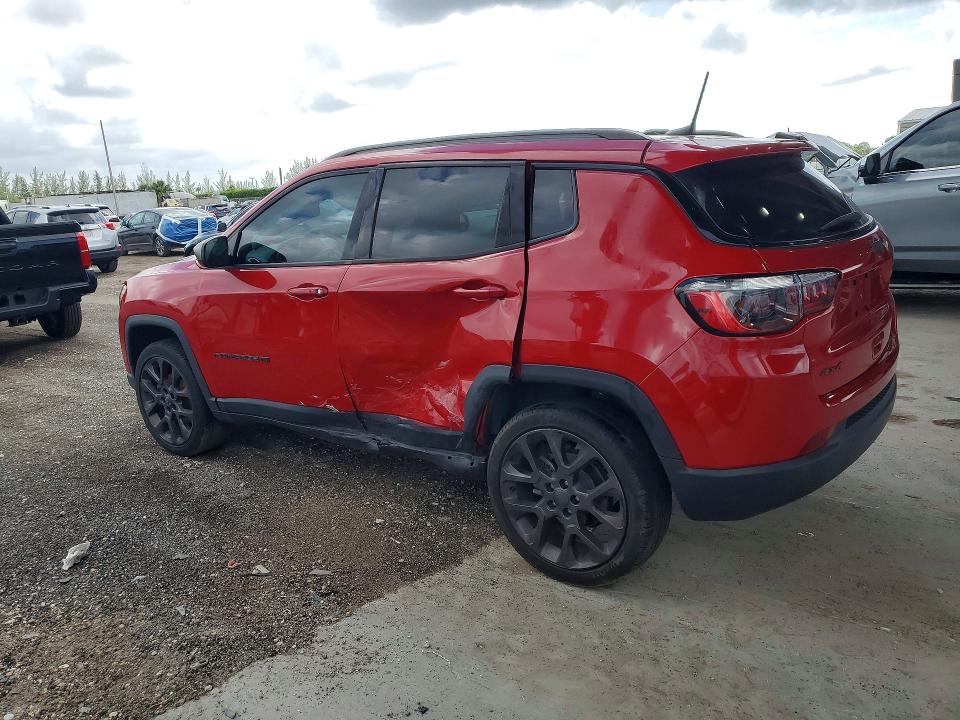 58691236 :رقم المزاد ، 3C4NJDEB2MT513585 vin ، 2021 Jeep Compass مزاد بيع