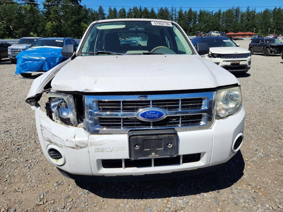 Продажа на аукционе авто 2011 Ford Escape, vin: 1FMCU0C78BKB99764, номер лота: 57952736