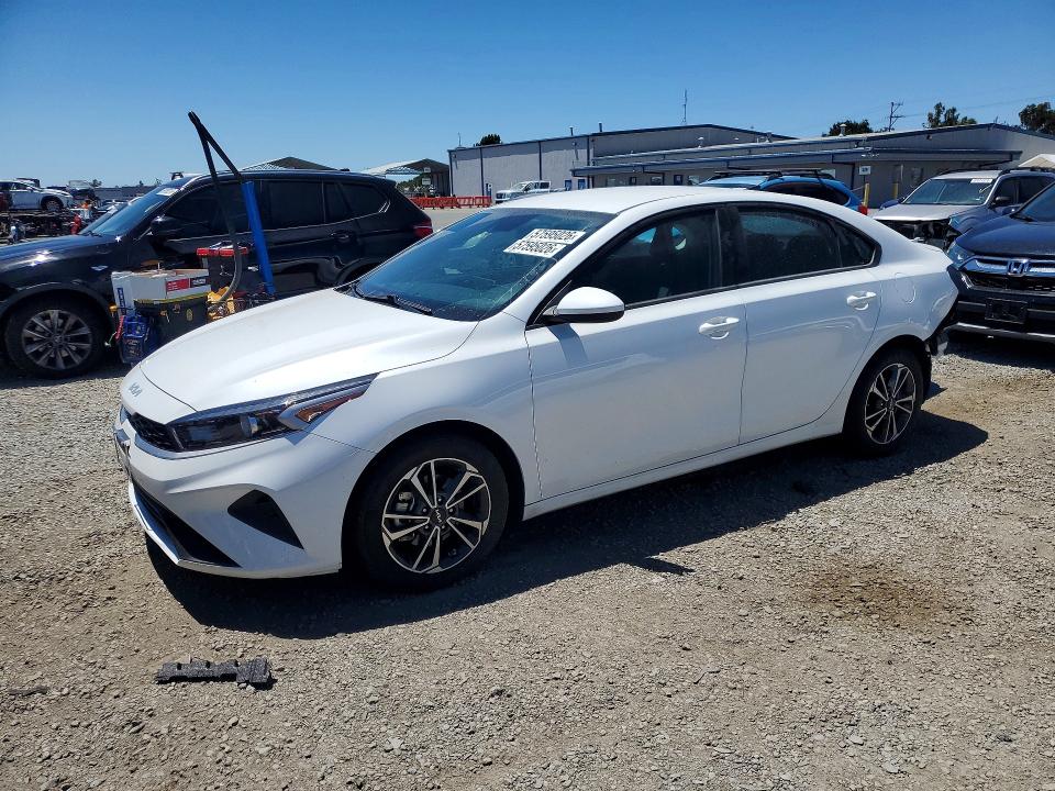 57595026 :رقم المزاد ، 3KPF24AD3RE799449 vin ، 2024 Kia Forte مزاد بيع