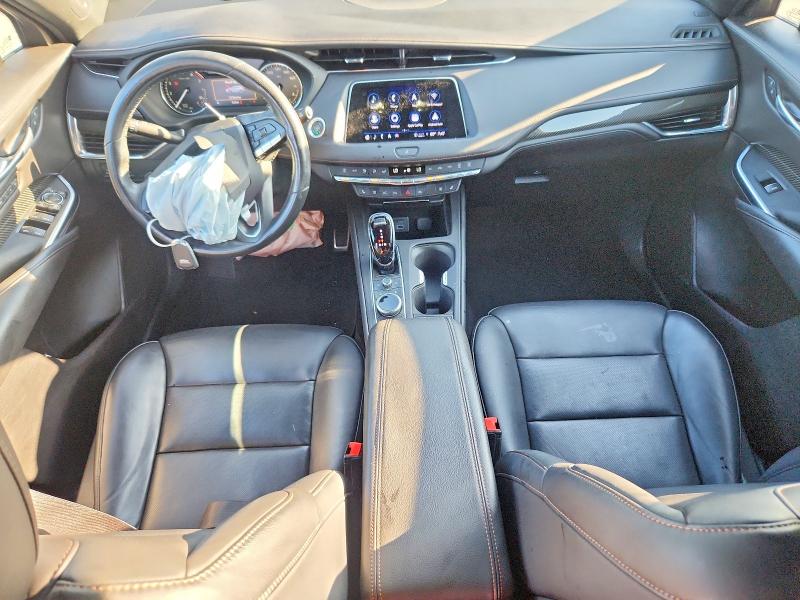 55902696 :رقم المزاد ، 1GYFZER44NF159119 vin ، 2022 Cadillac Xt4 مزاد بيع