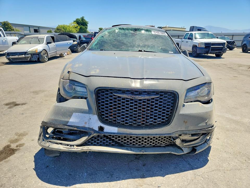 Продажа на аукционе авто 2017 Chrysler 300, vin: 2C3CCAGG7HH527154, номер лота: 58061866