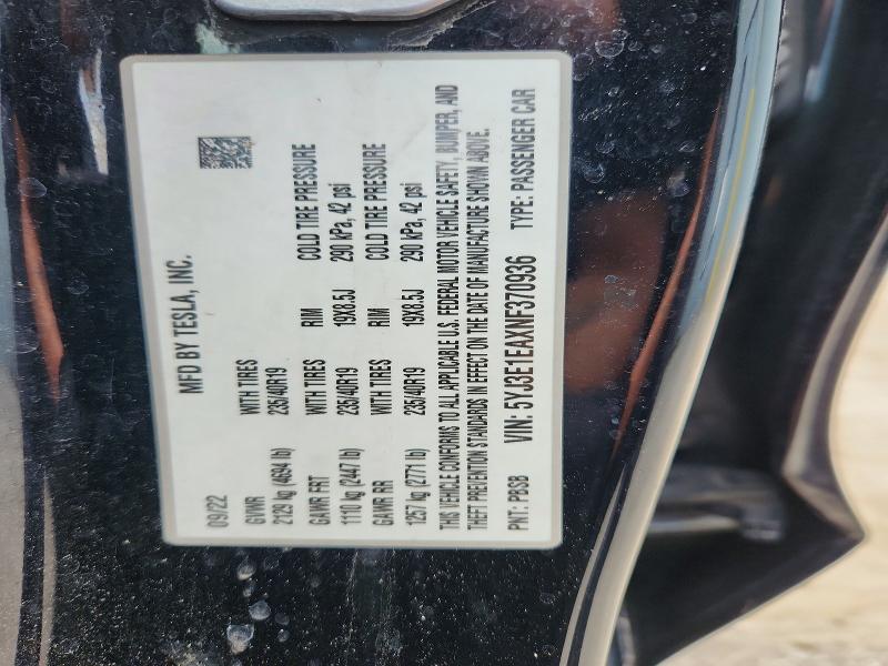 56054766 :رقم المزاد ، 5YJ3E1EAXNF370936 vin ، 2022 Tesla Model 3 مزاد بيع