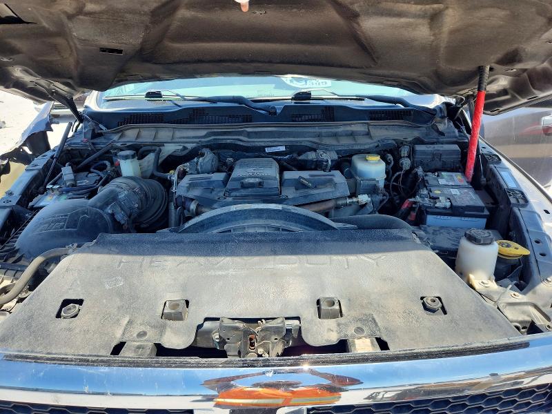 57336486 :رقم المزاد ، 3C6UR5CL7HG767918 vin ، 2017 Ram 2500 مزاد بيع